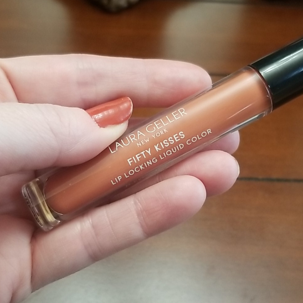😘 LAURA GELLER LIQUID COLOR